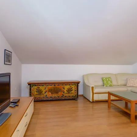 Apartment Anamarija